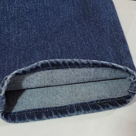 LEE ORIGINAL JEANS, WOMEN'S FIVE POCKET BLUE JEANS, SIZE 12, NOT WORN - Picture 8 of 9